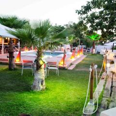Отель Fuente del Lobo Bungalows - Adults Only