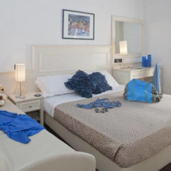 Отель Fra i Pini Италия, Римини - отзывы, цены и фото номеров - забронировать отель Fra i Pini онлайн комната для гостей фото 2