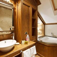 Ambra Cortina Luxury & Fashion Boutique Hotel ванная