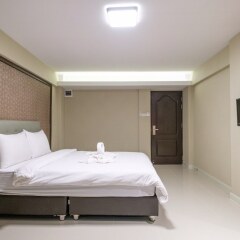 Отель NRC Residence Suvarnabhumi фото 11