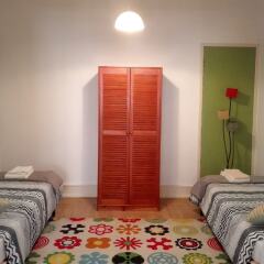 Отель Landmark Guest House в номере