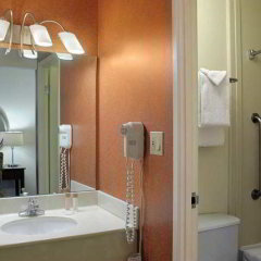 Main Street Station Hotel, Casino and Brewery in Las Vegas, United States of America from 123$, photos, reviews - zenhotels.com bathroom photo 2