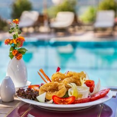 Happy Hotel Kalkan Турция, Калкан - отзывы, цены и фото номеров - забронировать отель Happy Hotel Kalkan онлайн спортивное сооружение