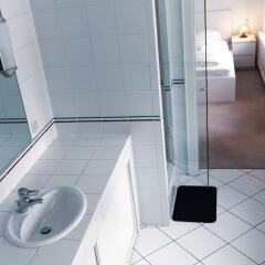 Отель My City Apartments - Prime Location Австрия, Вена - отзывы, цены и фото номеров - забронировать отель My City Apartments - Prime Location онлайн ванная фото 2