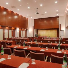 Отель NH Firenze Италия, Флоренция - 1 отзыв об отеле, цены и фото номеров - забронировать отель NH Firenze онлайн помещение для мероприятий фото 2