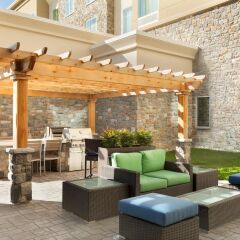 Отель Homewood Suites by Hilton Frederick гостиничный бар