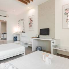 O'nya Phuket Hotel удобства в номере фото 3