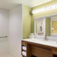 Home2 Suites by Hilton Waco in Waco, United States of America from 172$, photos, reviews - zenhotels.com bathroom photo 2