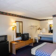 Отель Econo Lodge Effingham удобства в номере фото 2
