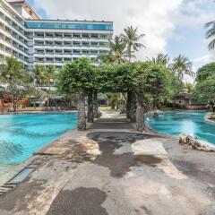 Отель Inna Grand Bali Beach бассейн