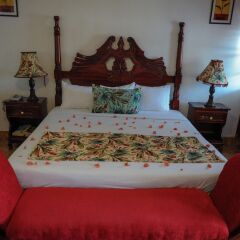 Отель Gloriana Hotel Ямайка, Монтего-Бей - отзывы, цены и фото номеров - забронировать отель Gloriana Hotel онлайн с домашними животными