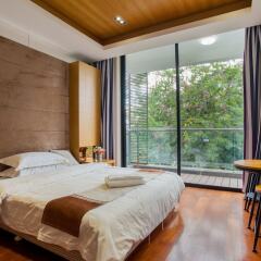 Отель Deluxe Villa in Mingyue Mountain and Stream комната для гостей фото 3