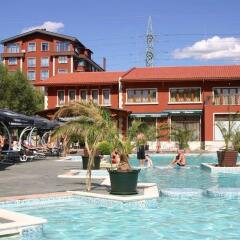 Maxi Park Hotel & Spa бассейн фото 2