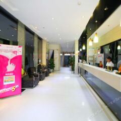 Venice Hotel (Jiujiang South Bus Station) интерьер отеля фото 3