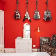 Отель Unique, Quirky 1 Bed in Belsize Park комната для гостей фото 3