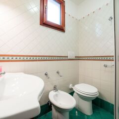Отель Il Roseto B&B Равелло ванная