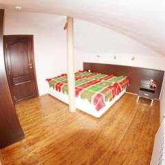 Отель Guesthouse Saint George Болгария, Чепеларе - отзывы, цены и фото номеров - забронировать отель Guesthouse Saint George онлайн комната для гостей фото 5