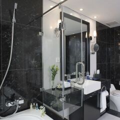 Church Boutique Hotel - Hang Gai ванная