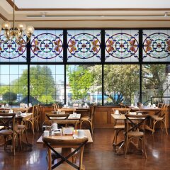 Отель Huntingdon Manor Hotel Канада, Виктория - отзывы, цены и фото номеров - забронировать отель Huntingdon Manor Hotel онлайн питание