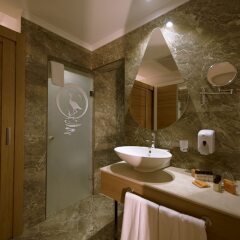 Port Nature Luxury Resort Hotel & Spa Богазкент ванная фото 2