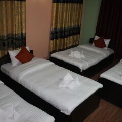 Отель Travellers Dorm Bed & Breakfast Непал, Катманду - отзывы, цены и фото номеров - забронировать отель Travellers Dorm Bed & Breakfast онлайн комната для гостей фото 2