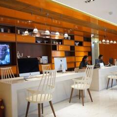 S Box Sukhumvit Hotel гостиничный бар