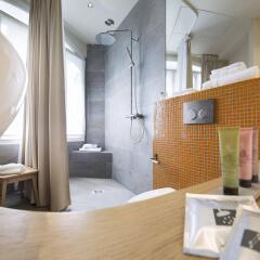 Max Hotel ванная