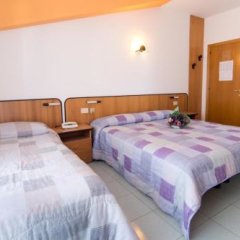 Hotel Crocenzi in Domagnano, San Marino from 155$, photos, reviews - zenhotels.com guestroom photo 4