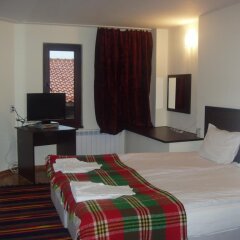 Отель Family Hotel Medven - 1 Болгария, Сливен - отзывы, цены и фото номеров - забронировать отель Family Hotel Medven - 1 онлайн удобства в номере фото 2
