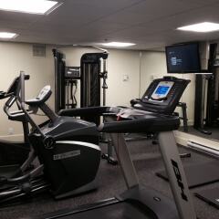 Отель Best Western PLUS Inner Harbour Hotel Канада, Виктория - отзывы, цены и фото номеров - забронировать отель Best Western PLUS Inner Harbour Hotel онлайн фитнесс-зал фото 3
