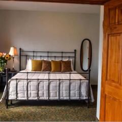 Blue Moon Boutique Hotel 3* Номер Делюкс с различными типами кроватей фото 12