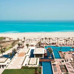 Отель St. Regis Saadiyat Island Абу-Даби пляж