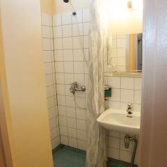 Отель Finnhostel Lappeenranta Финляндия, Лаппеэнранта - отзывы, цены и фото номеров - забронировать отель Finnhostel Lappeenranta онлайн ванная