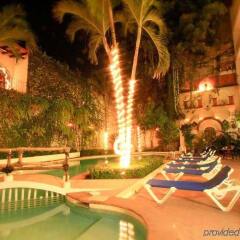 Отель Los Arcos Suites Пуэрто-Вальярта бассейн фото 3