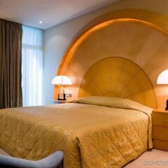 Отель Mercure Grand Jebel Hafeet Al Ain Hotel ОАЭ, Эль-Айн - отзывы, цены и фото номеров - забронировать отель Mercure Grand Jebel Hafeet Al Ain Hotel онлайн комната для гостей фото 3