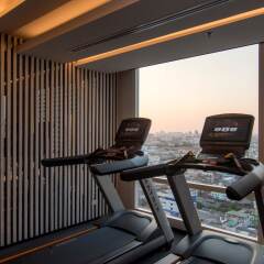 Отель Marriott Bangkok The Surawongse Бангкок фитнесс-зал фото 2
