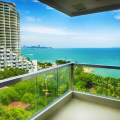 Отель The Palm Wongamat Beach Pattaya Паттайя балкон