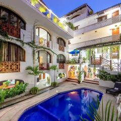Hotel Hacienda de Vallarta Centro бассейн