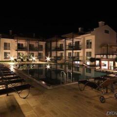 Diana Suite Hotel бассейн фото 2