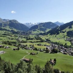 Hotel Saanerhof спортивное сооружение
