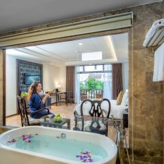 Отель Hoi An Emotion Villa ванная фото 2