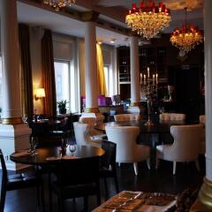 First Hotel Grand гостиничный бар