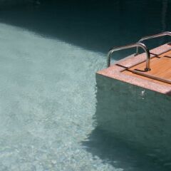 Отель Goodnight Phuket Villa Бухта Чалонг приотельная территория