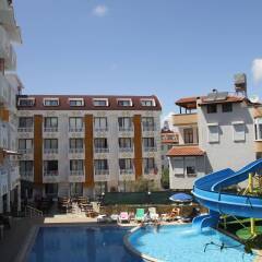 Palmiye Garden Hotel бассейн