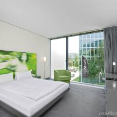 Отель INNSIDE by Meliá München Parkstadt Schwabing комната для гостей фото 4