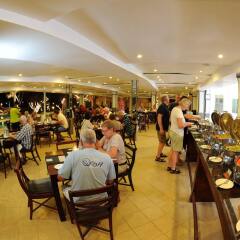 Отель Golden Star Beach Hotel Шри-Ланка, Негомбо - отзывы, цены и фото номеров - забронировать отель Golden Star Beach Hotel онлайн питание фото 2
