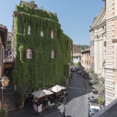 Апартаменты Trastevere Roomy Apartment фото 3
