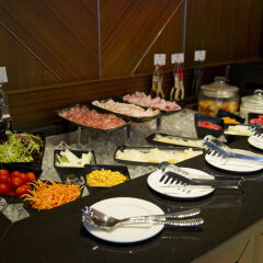 Hugo's Boutique Hotel - Adults Only питание