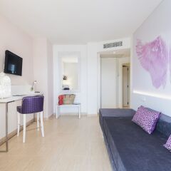 Отель Aparthotel Tropic Garden Испания, Санта-Эулалия-дель-Рио - отзывы, цены и фото номеров - забронировать отель Aparthotel Tropic Garden онлайн комната для гостей фото 4