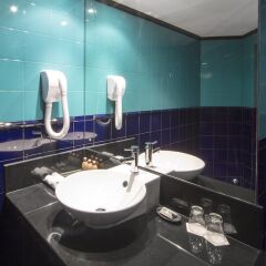 Отель Royal Palms Beach Hotel Шри-Ланка, Калутара - отзывы, цены и фото номеров - забронировать отель Royal Palms Beach Hotel онлайн ванная фото 2